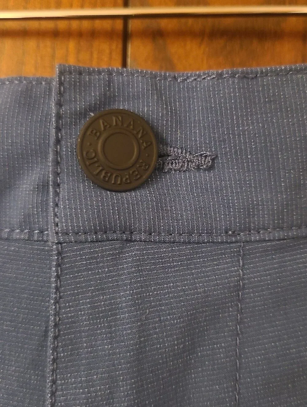 Banana Republic Men's Comfort Elastic Waistband Flat Front Shorts Size 36